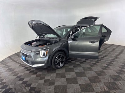 2025 Kia Niro LX