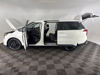 2025 Kia Carnival LXS