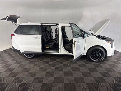 2025 Kia Carnival LXS