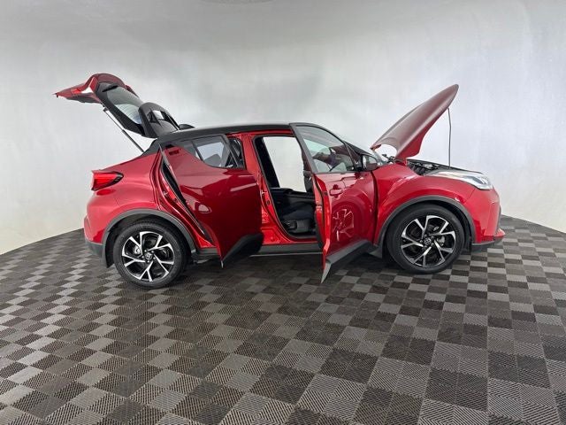 2020 Toyota C-HR XLE