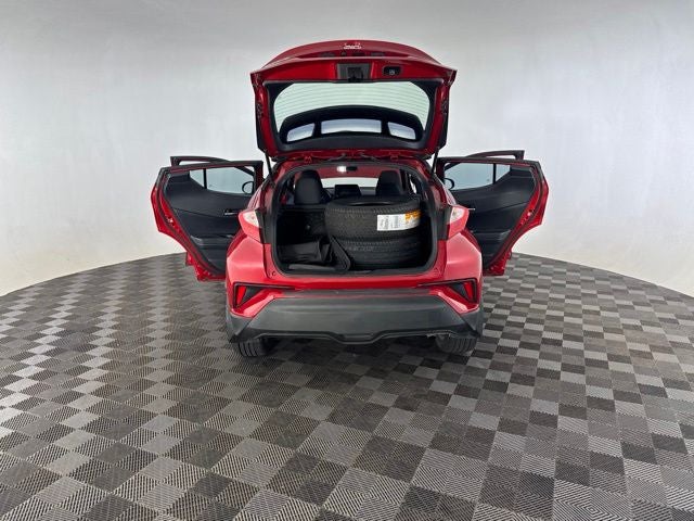 2020 Toyota C-HR XLE