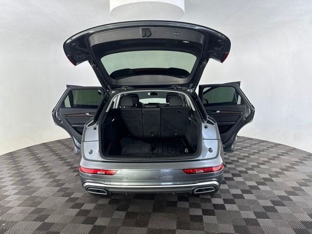 2023 Audi Q5 45 S line Premium quattro