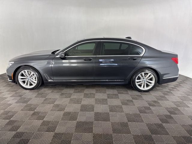 2016 BMW 7 Series 750i xDrive