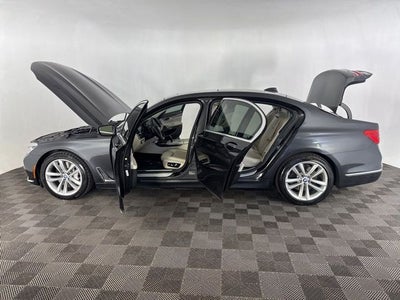 2016 BMW 7 Series 750i xDrive