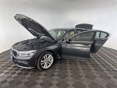 2016 BMW 7 Series 750i xDrive