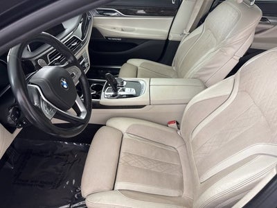 2016 BMW 7 Series 750i xDrive