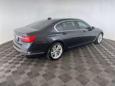 2016 BMW 7 Series 750i xDrive