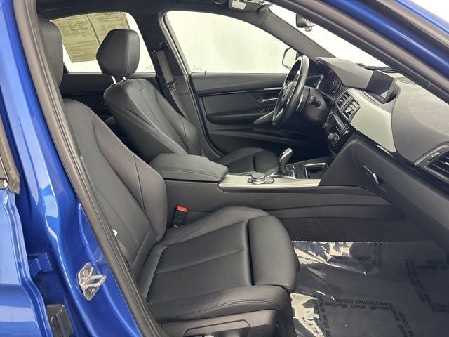 2017 BMW 3 Series 330i xDrive