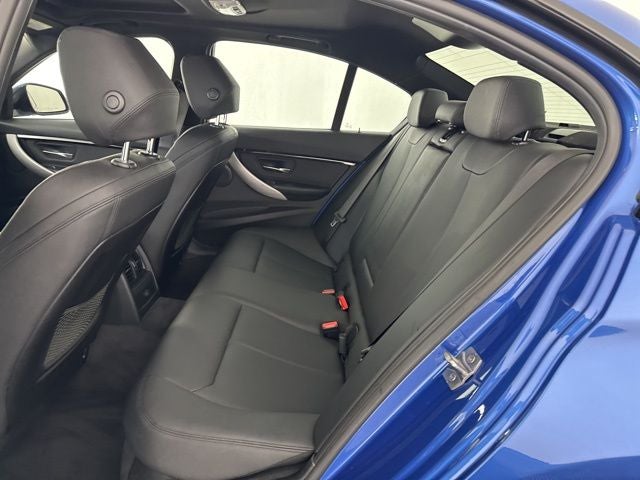 2017 BMW 3 Series 330i xDrive