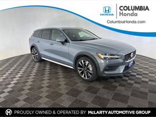 2023 Volvo V60 Cross Country Ultimate