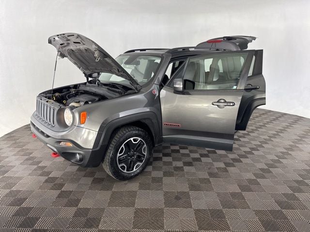 2016 Jeep Renegade Trailhawk