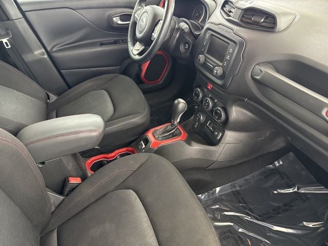 2016 Jeep Renegade Trailhawk