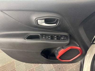 2019 Jeep Renegade Trailhawk