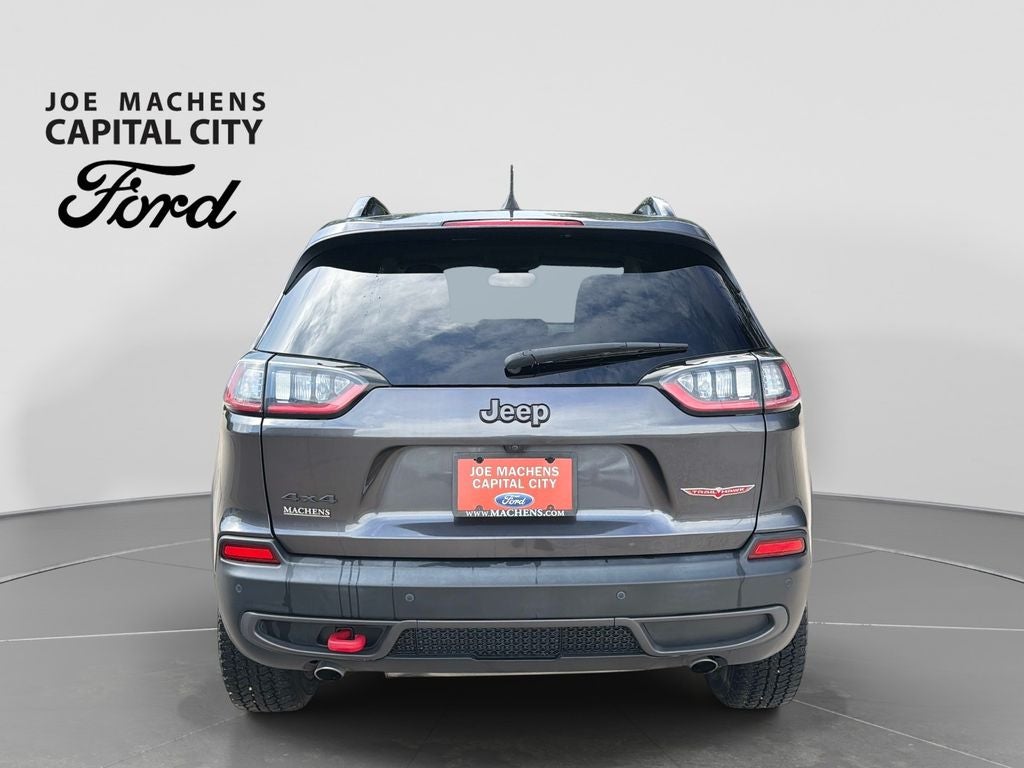 2022 Jeep Cherokee Trailhawk