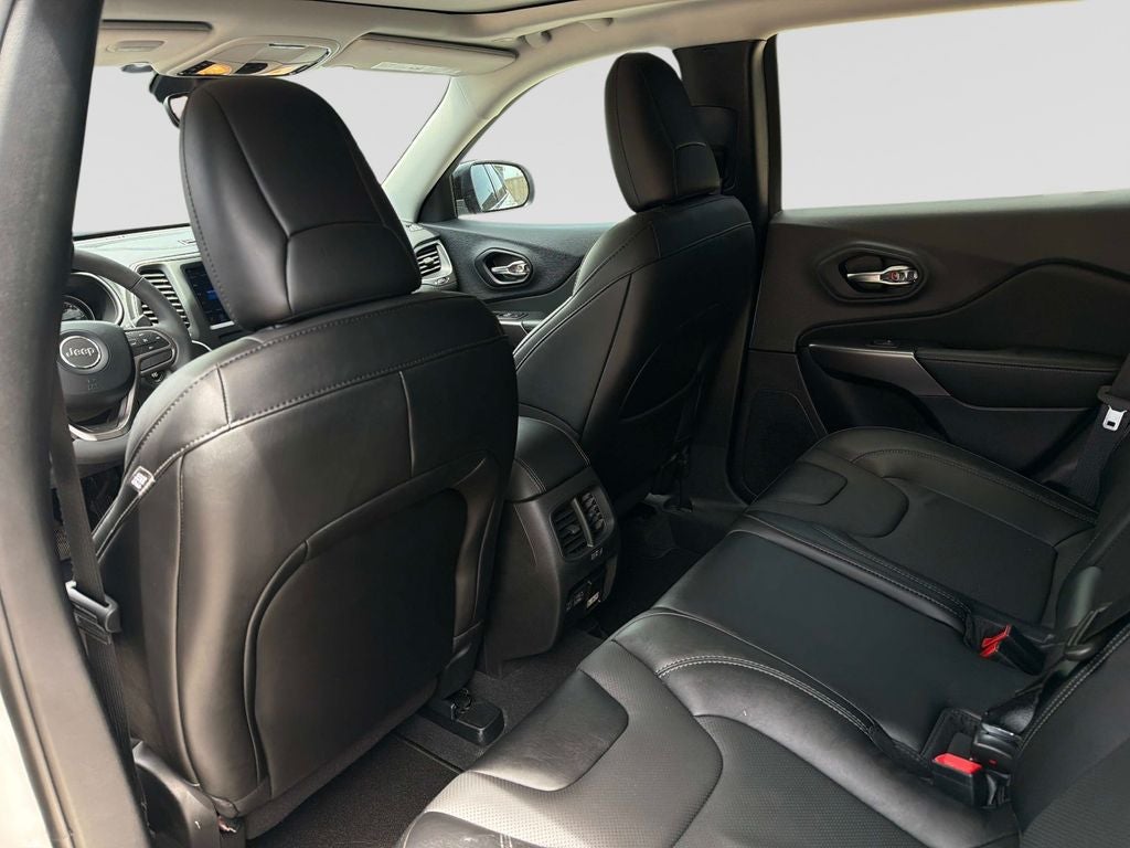 2022 Jeep Cherokee Latitude Lux