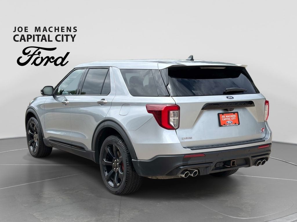 2022 Ford Explorer ST