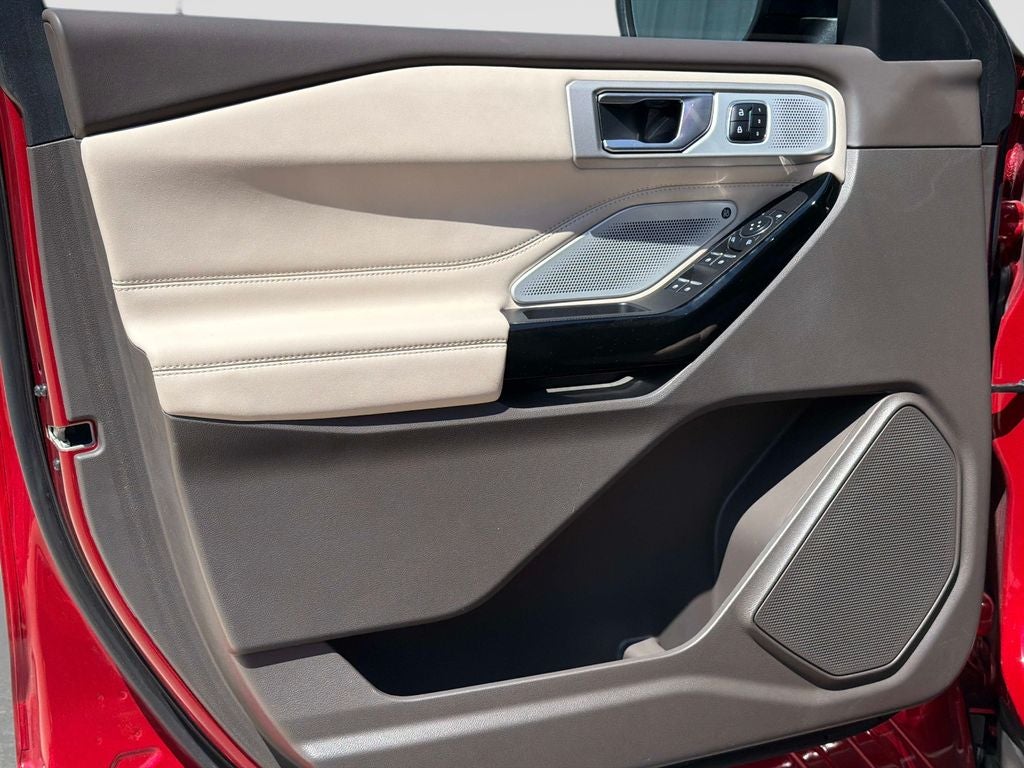 2023 Ford Explorer Platinum