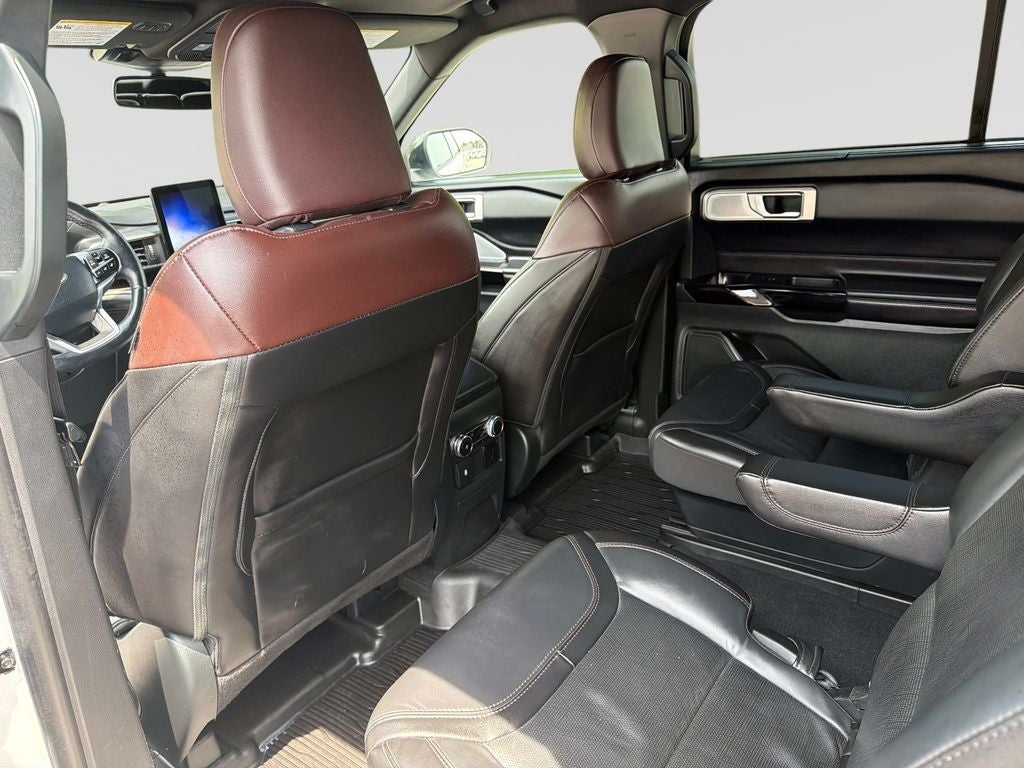 2023 Ford Explorer Platinum