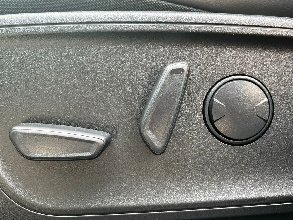 2023 Ford Escape Hybrid ST-Line