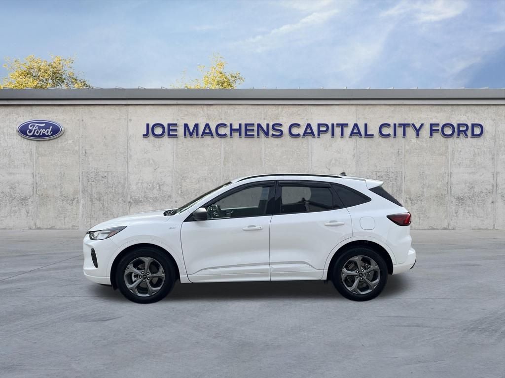 2023 Ford Escape Hybrid ST-Line