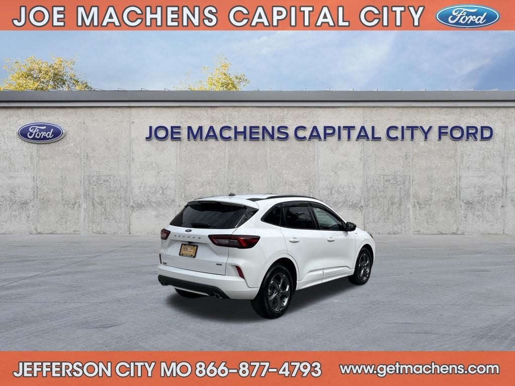 2023 Ford Escape Hybrid ST-Line