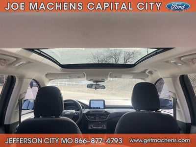 2022 Ford Escape SE Hybrid