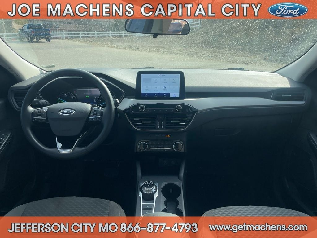 2022 Ford Escape SE Hybrid