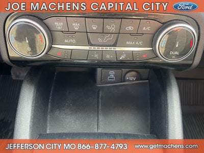 2022 Ford Escape SE Hybrid