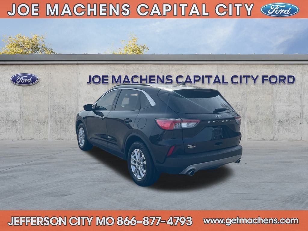 2022 Ford Escape SE Hybrid