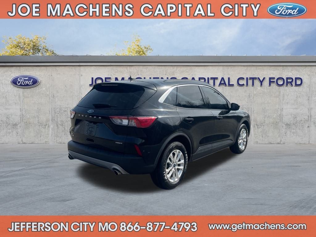 2022 Ford Escape SE Hybrid