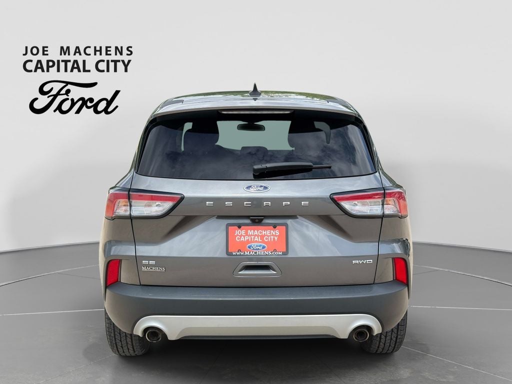 2022 Ford Escape SE
