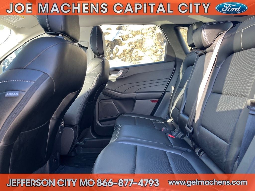 2022 Ford Escape SEL