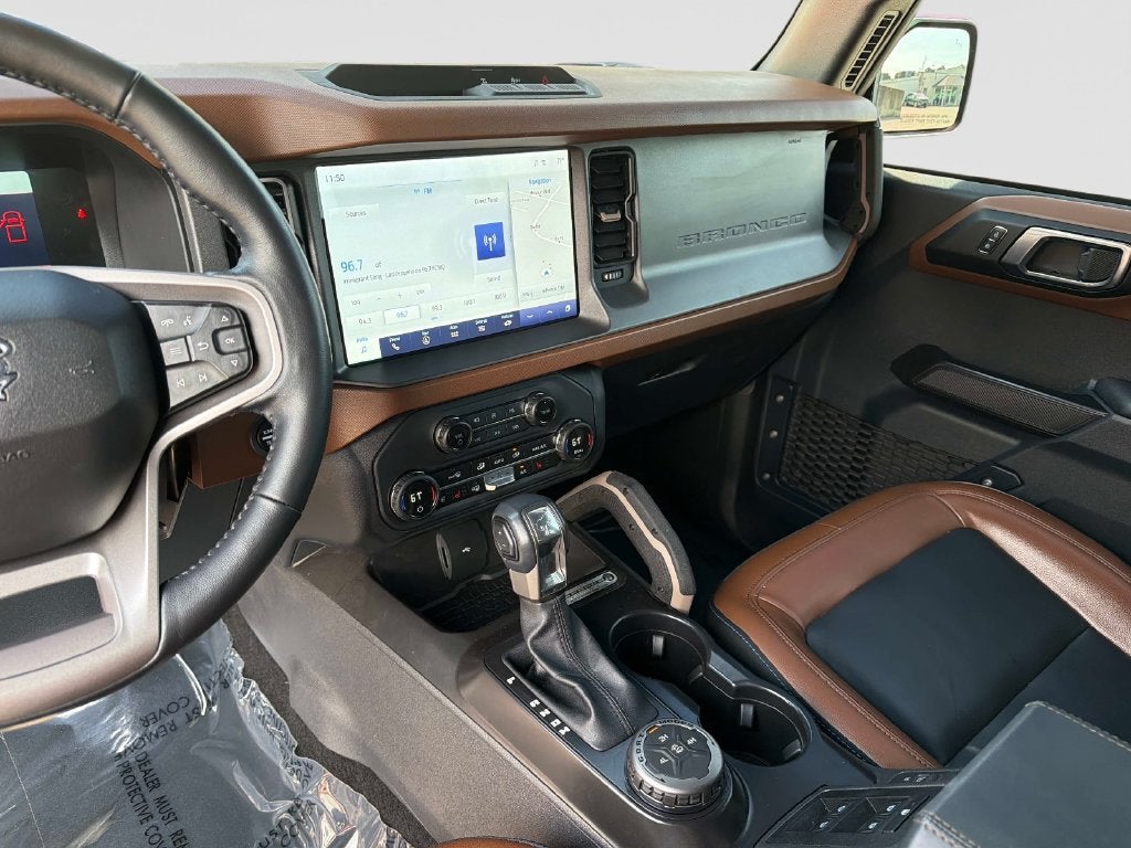 2024 Ford Bronco Outer Banks