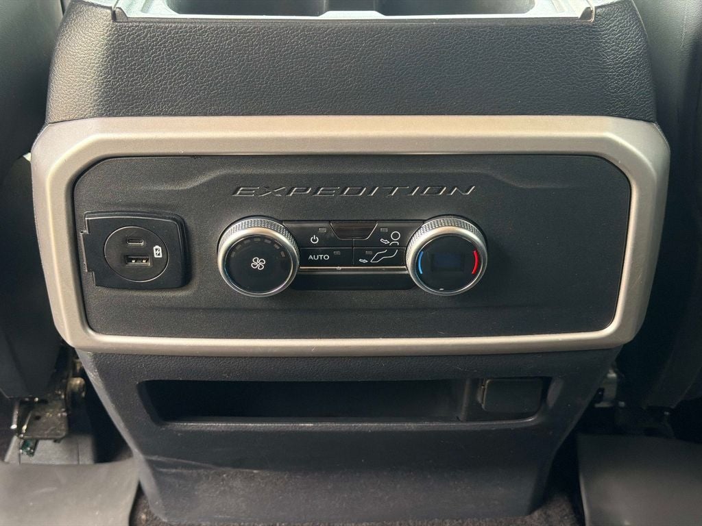 2023 Ford Expedition Max XLT