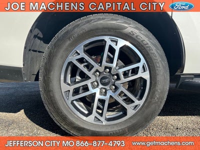 2025 Ford Expedition Max Active