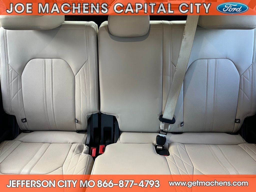 2022 Ford Expedition Max Platinum