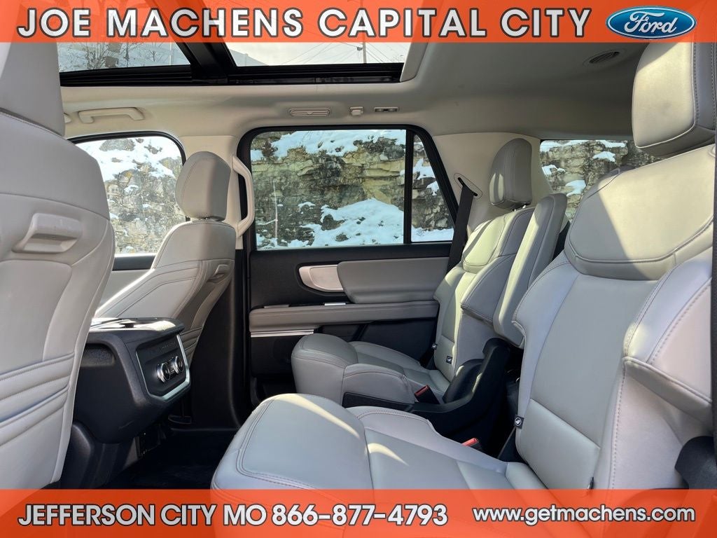 2025 Ford Expedition Active