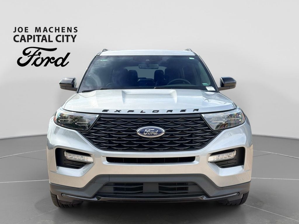 2024 Ford Explorer ST-Line