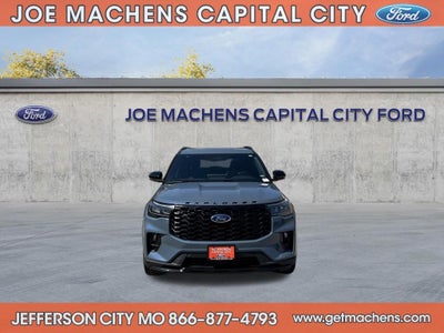 2025 Ford Explorer ST-Line