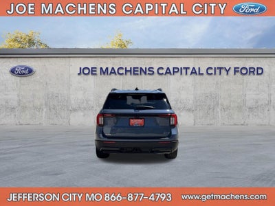 2025 Ford Explorer ST-Line