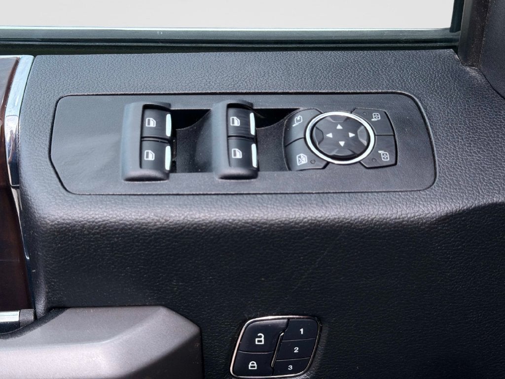 2015 Ford F-150 Platinum