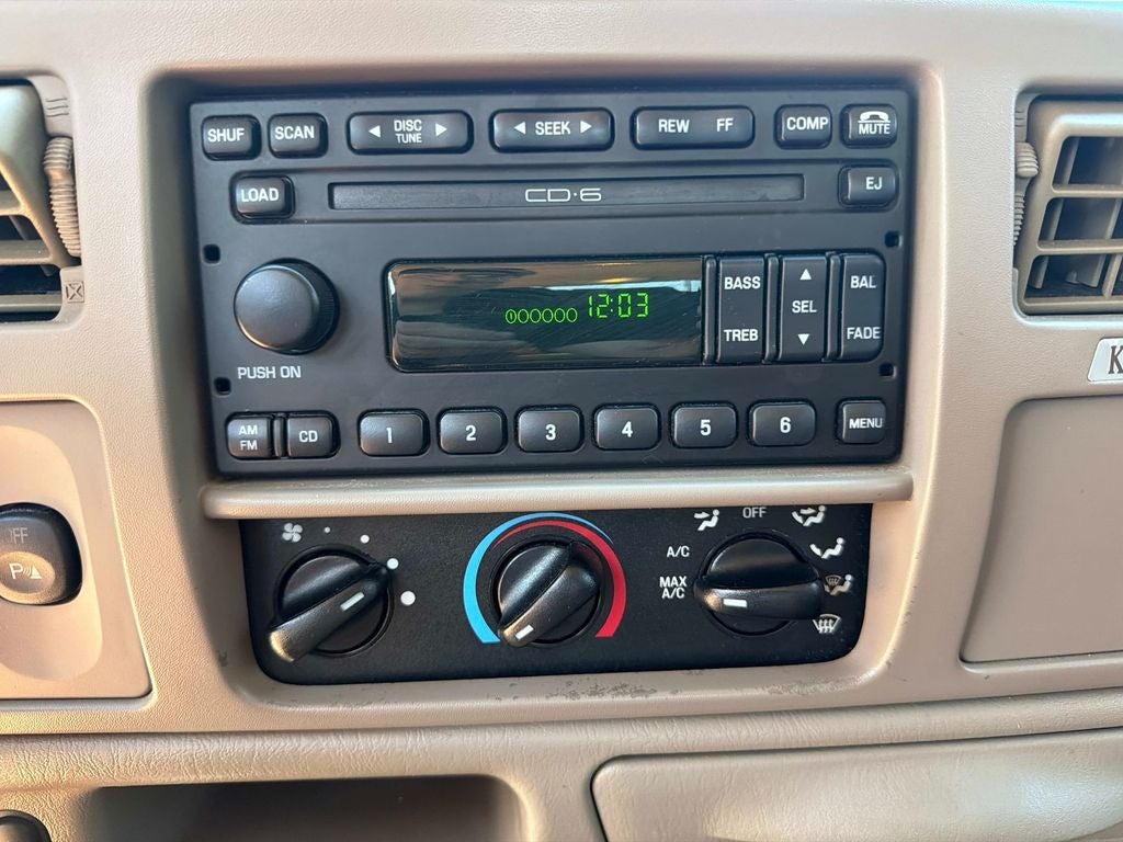 2004 Ford F-250SD King Ranch