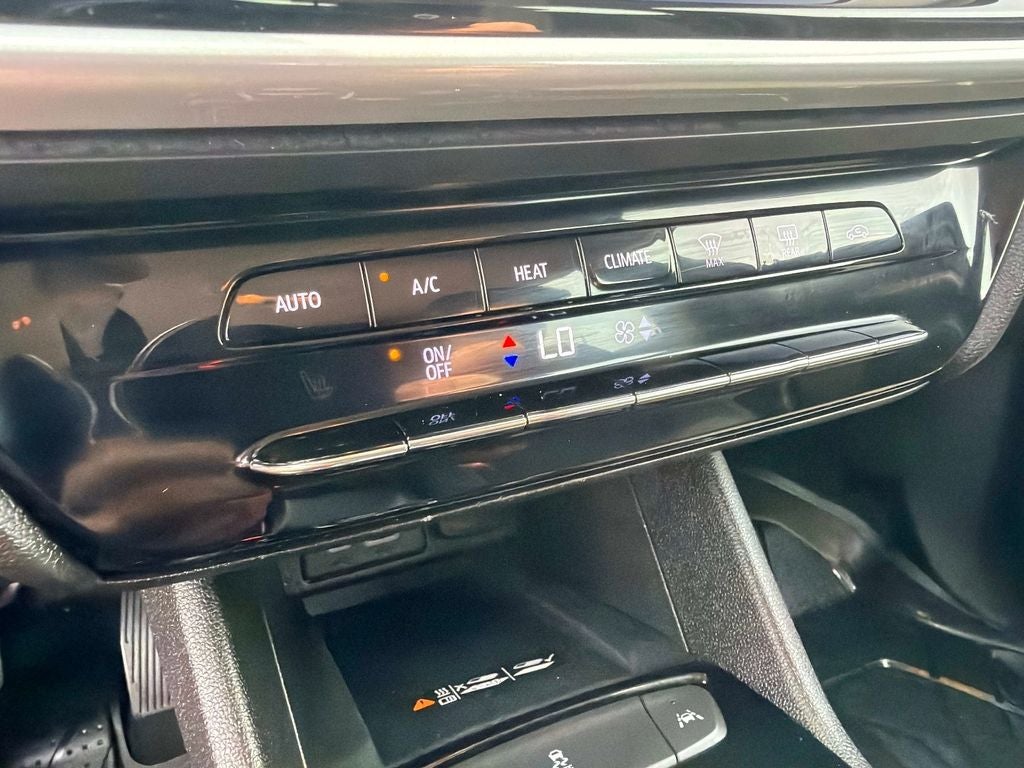2022 Chevrolet Bolt EUV LT