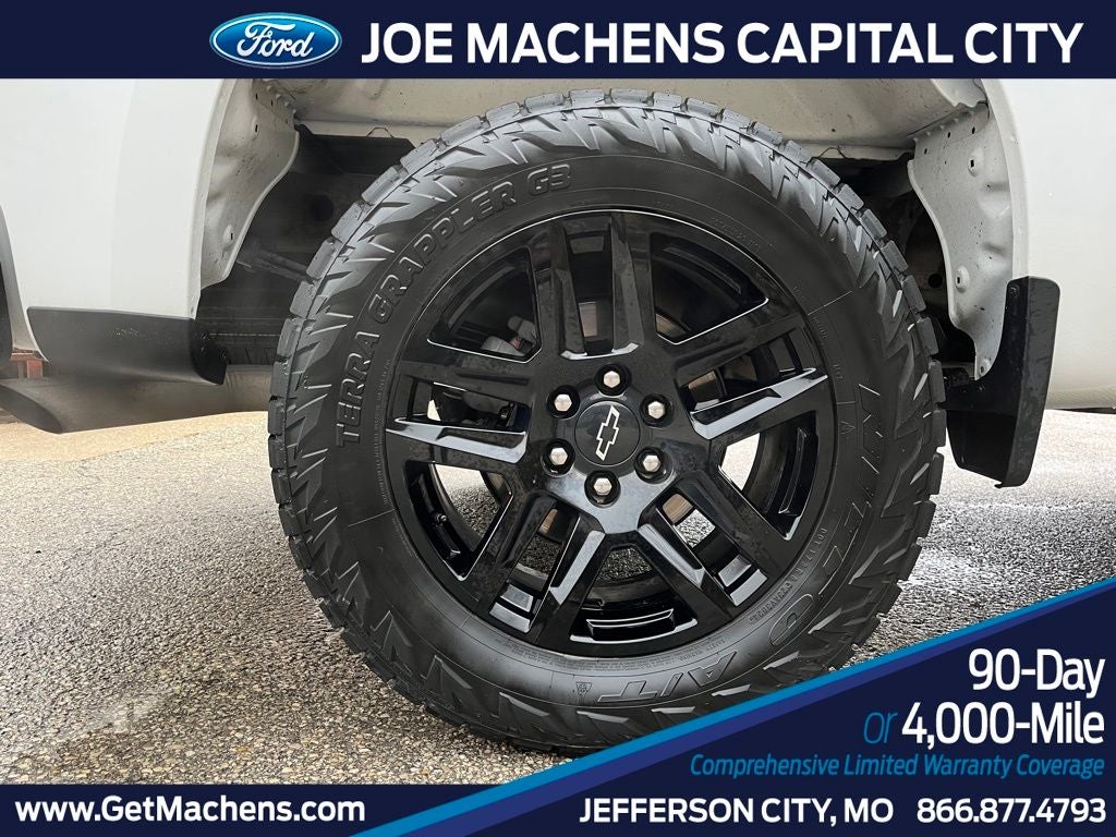 2022 Chevrolet Silverado 1500 Custom