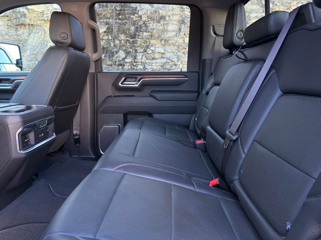 2024 GMC Sierra 3500HD Denali