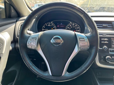 2017 Nissan Altima 2.5 SV