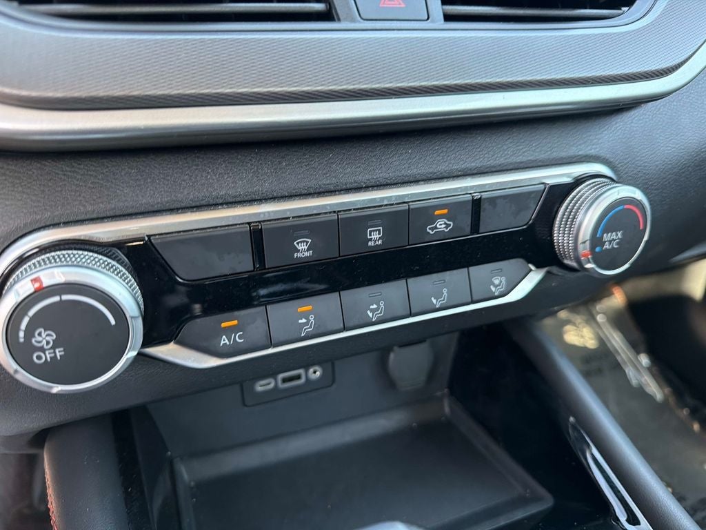 2023 Nissan Altima 2.5 SR