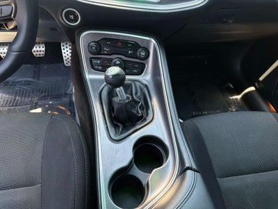 2015 Dodge Challenger R/T Shaker