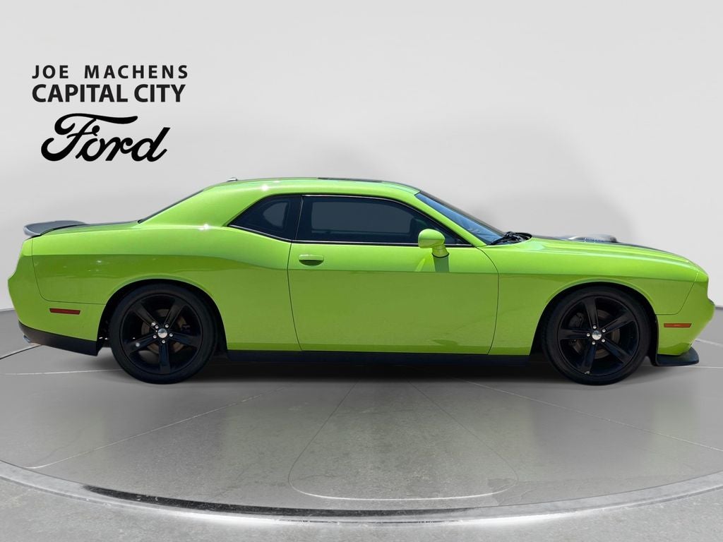 2015 Dodge Challenger R/T Shaker