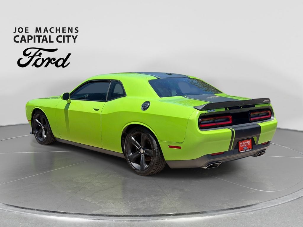 2015 Dodge Challenger R/T Shaker